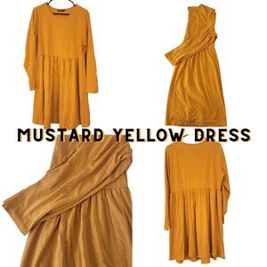 Plus Round Neck Solid Dress